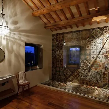 Sleeps 10 Pool Wifi * Filottrano